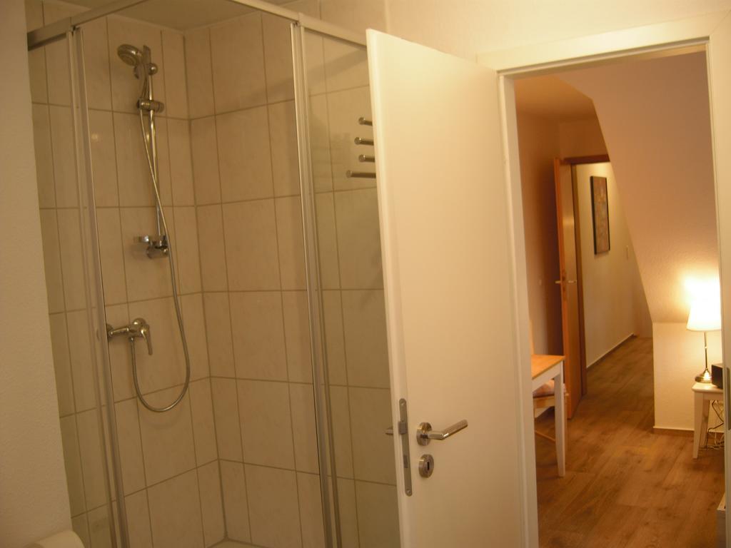 Ferienwohnungen Zur Kaiserstrasse Quedlinburg Habitación foto