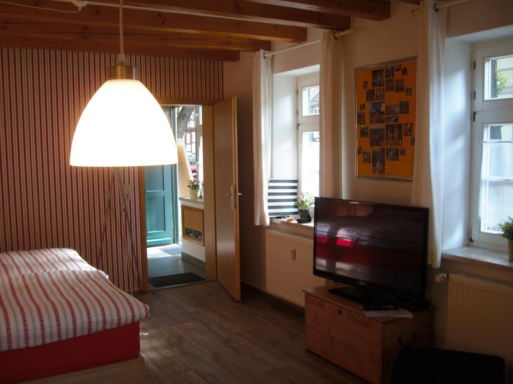 Ferienwohnungen Zur Kaiserstrasse Quedlinburg Habitación foto