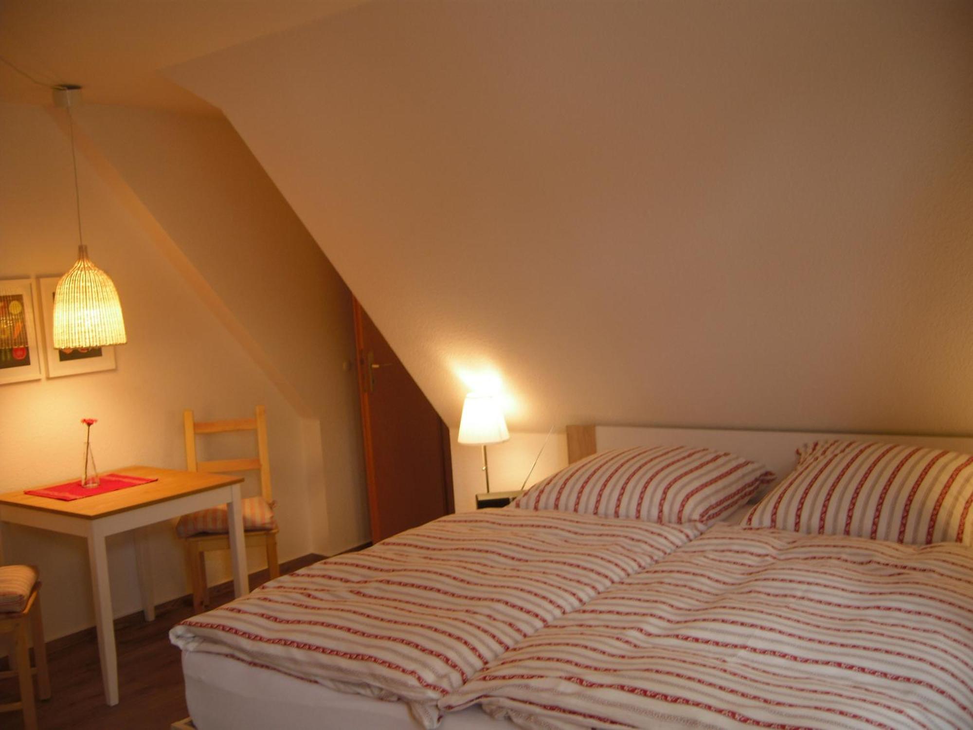 Ferienwohnungen Zur Kaiserstrasse Quedlinburg Habitación foto