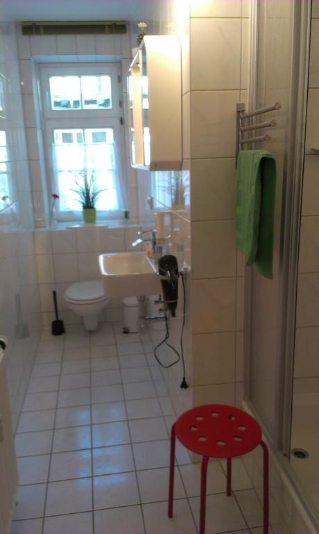 Ferienwohnungen Zur Kaiserstrasse Quedlinburg Habitación foto